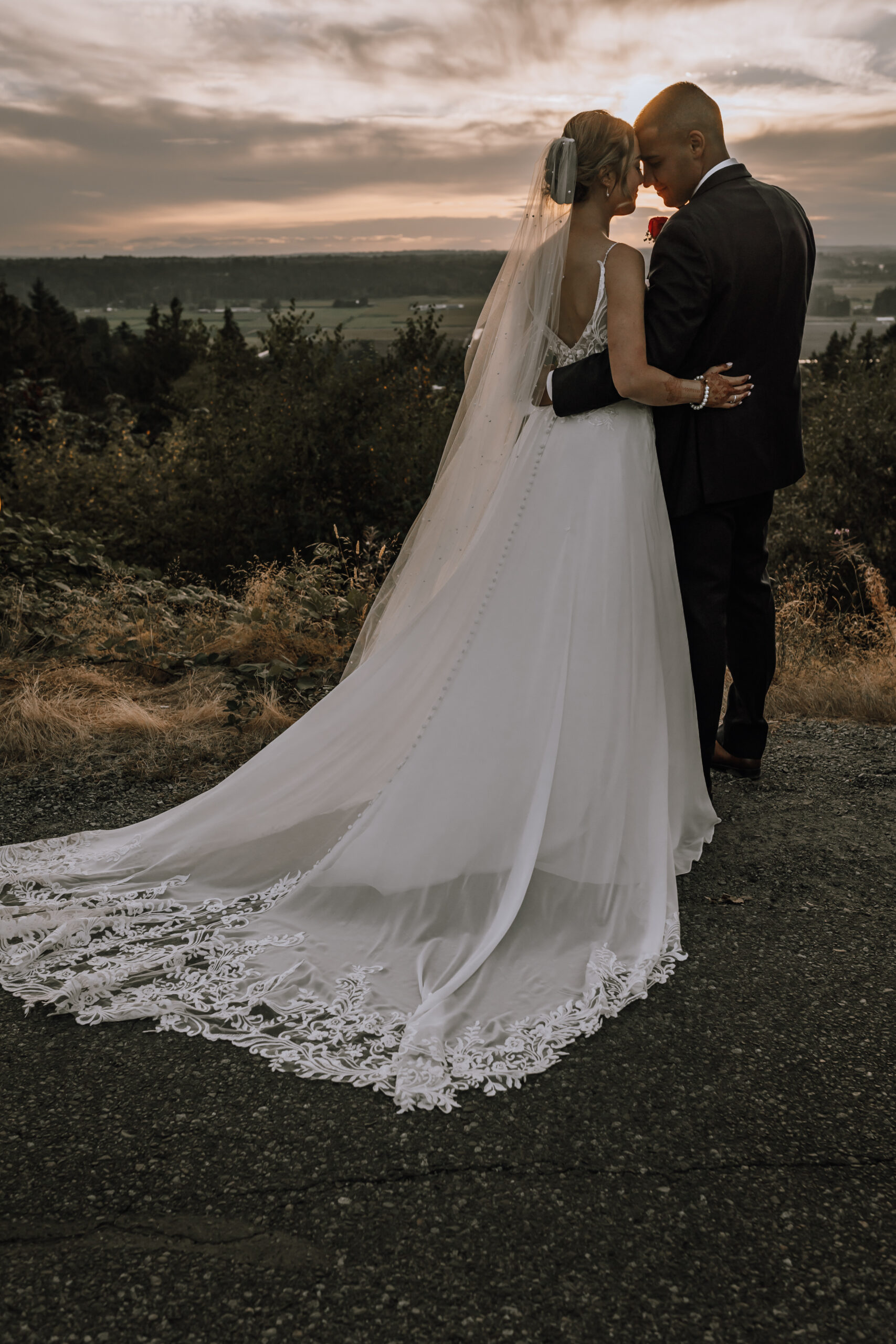 Bride and Groom golden hour photos for their backyard wedding